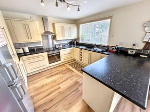 Photo 28- click for photo gallery